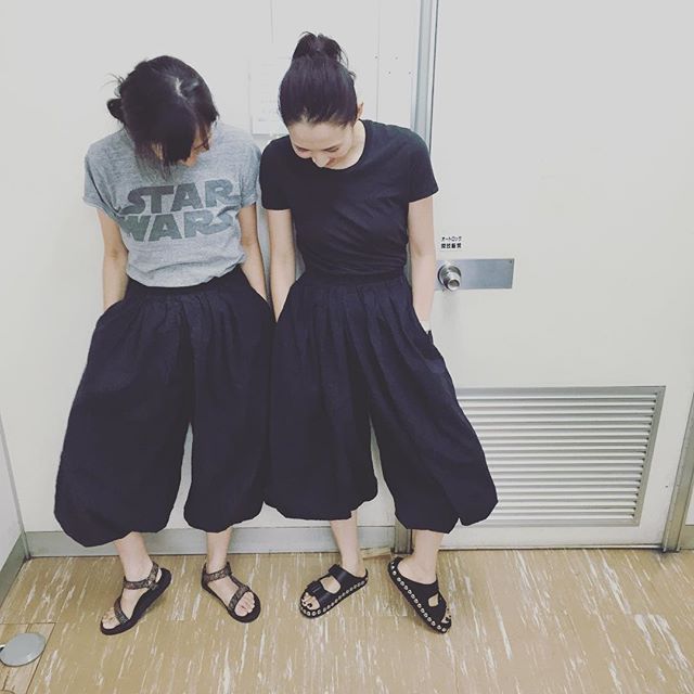 今日は2人ともヂェン先生 楽チンすぎる 笑 ヂェン先生の日常着 ここにもみゆきちゃん Leeスターズ モデルズ Lee