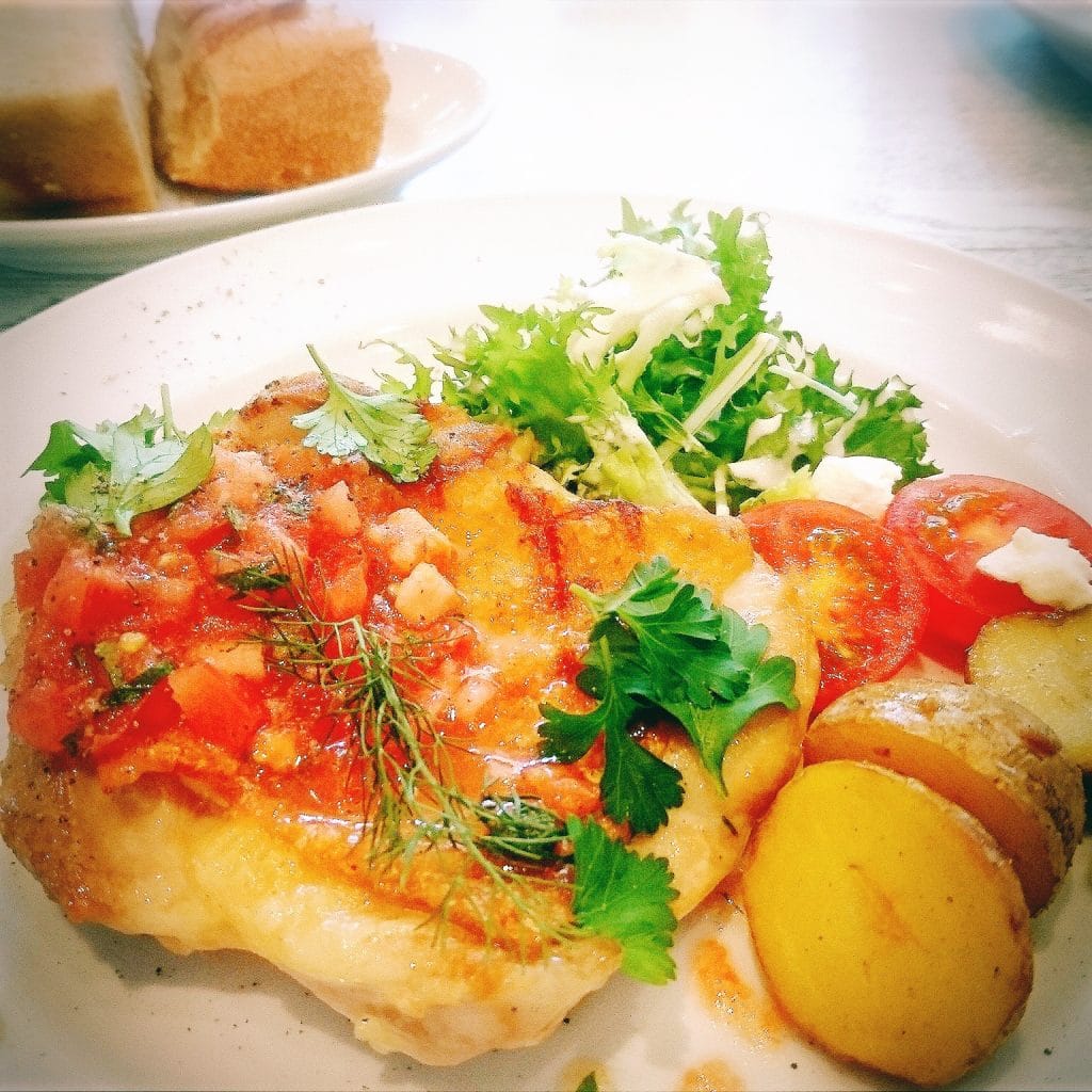 16-12-03-21-35-36-045_deco