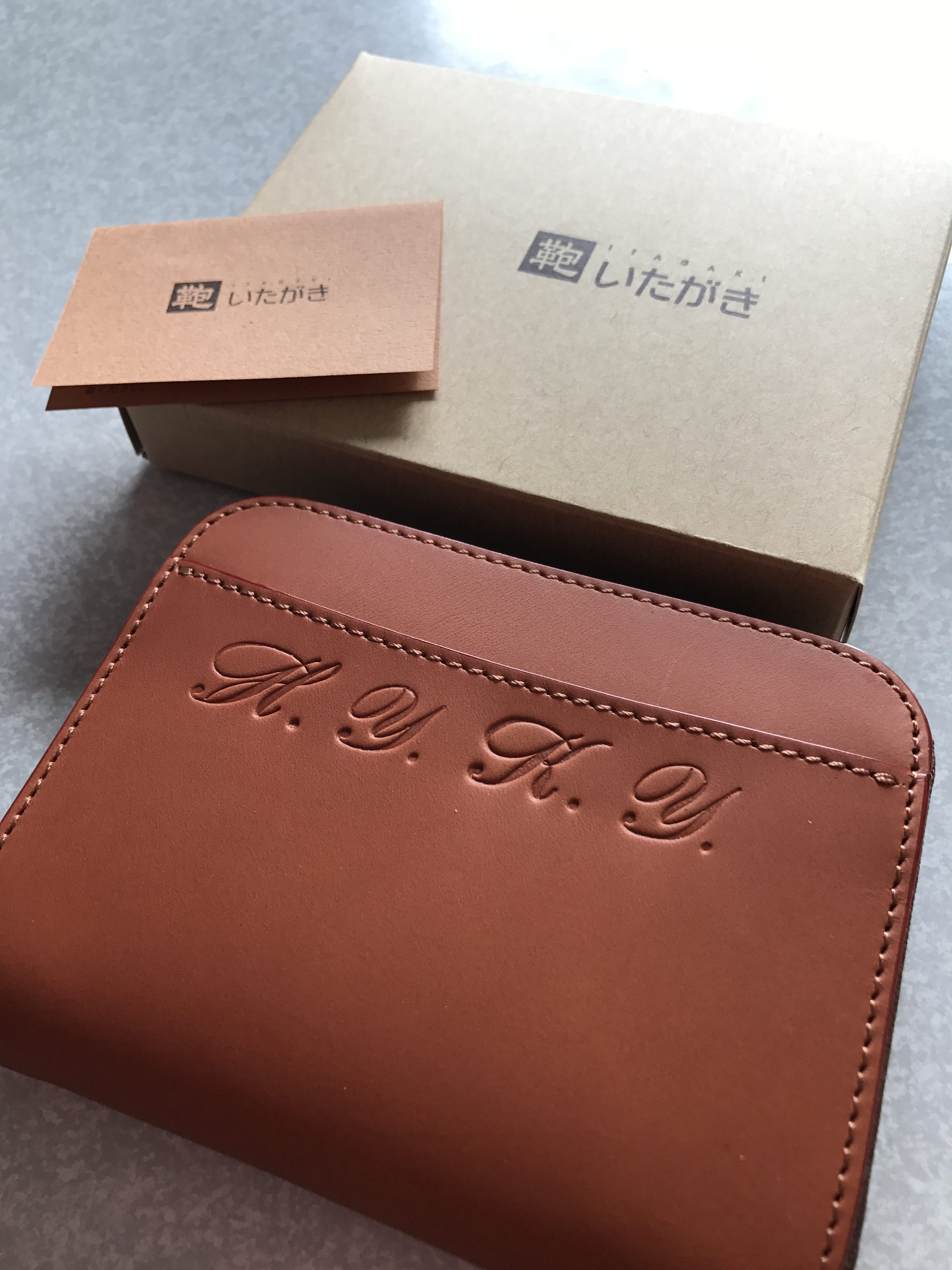 北海道ブランド「鞄のいたがき」のミニ財布 | LEE