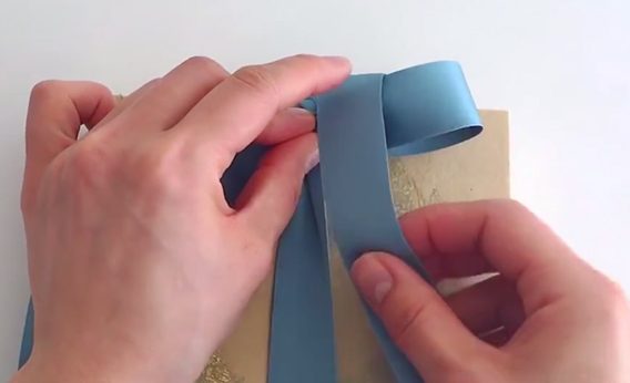 LEEチャンネル4月号リボン