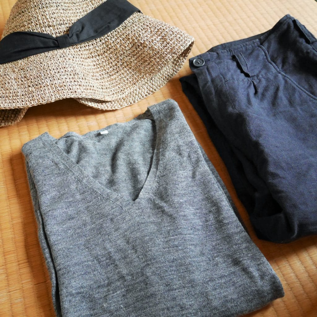 夏の定番・無印良品のフレンチリネンセーター | LEE