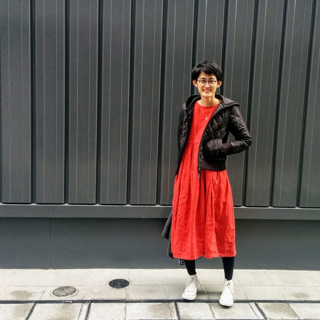 赤のリネンワンピース「IDEE POOL いろいろの服」 | LEE