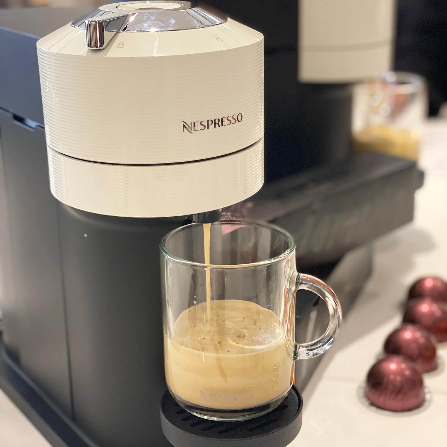 Nespressoの最新コーヒーシステム Vertuo の発表会 Lee