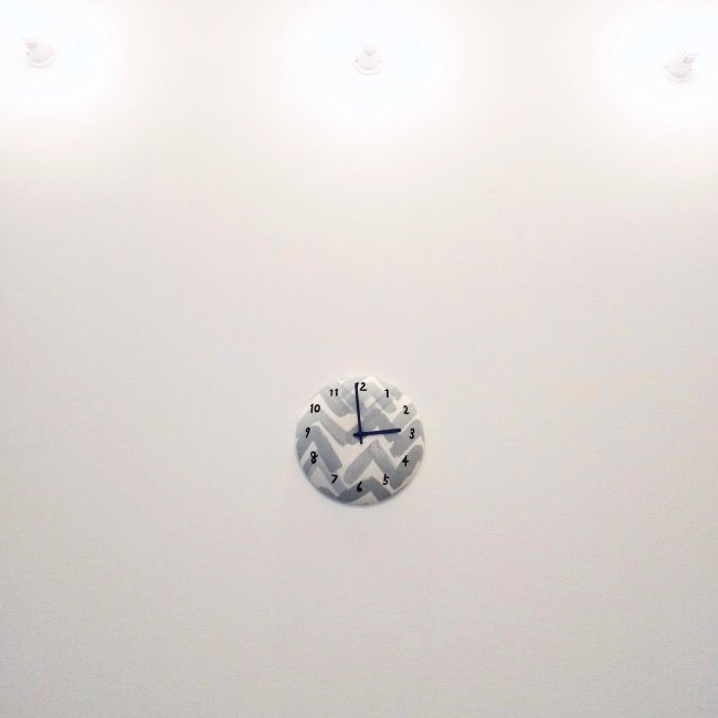 ミナペルホネンの壁掛け時計、bolo。 | LEE