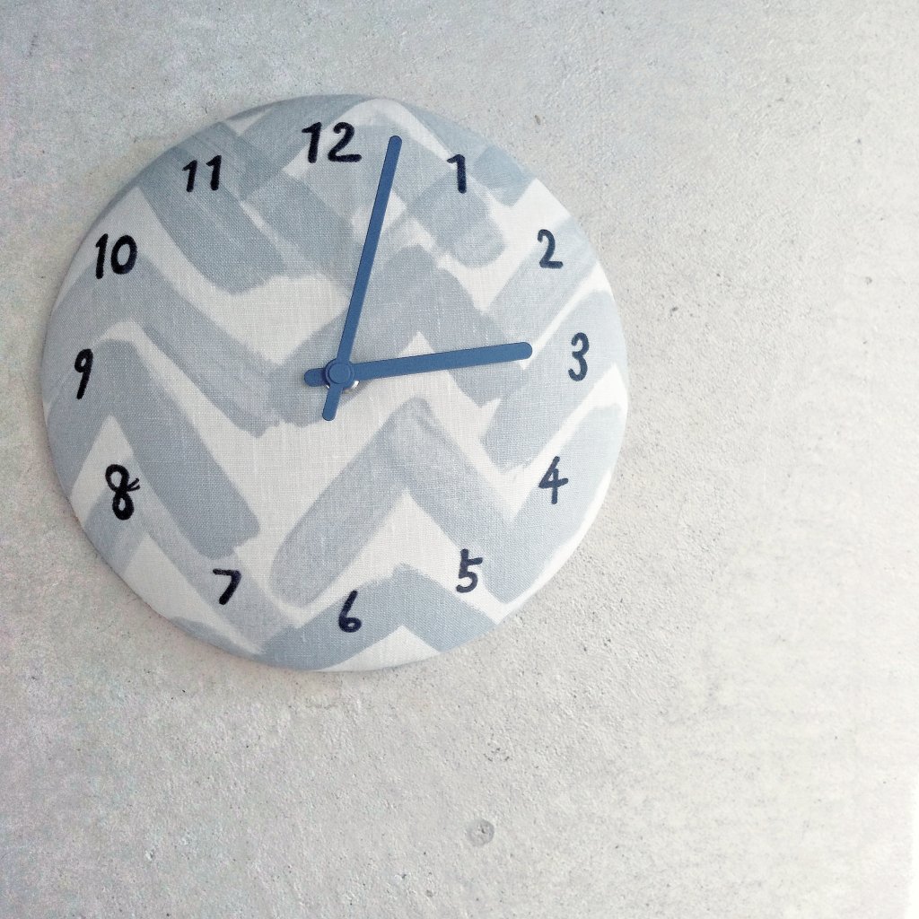 ミナペルホネン 時計