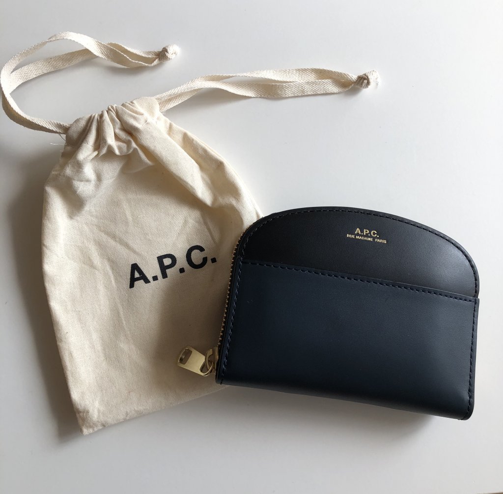 Apc 財布