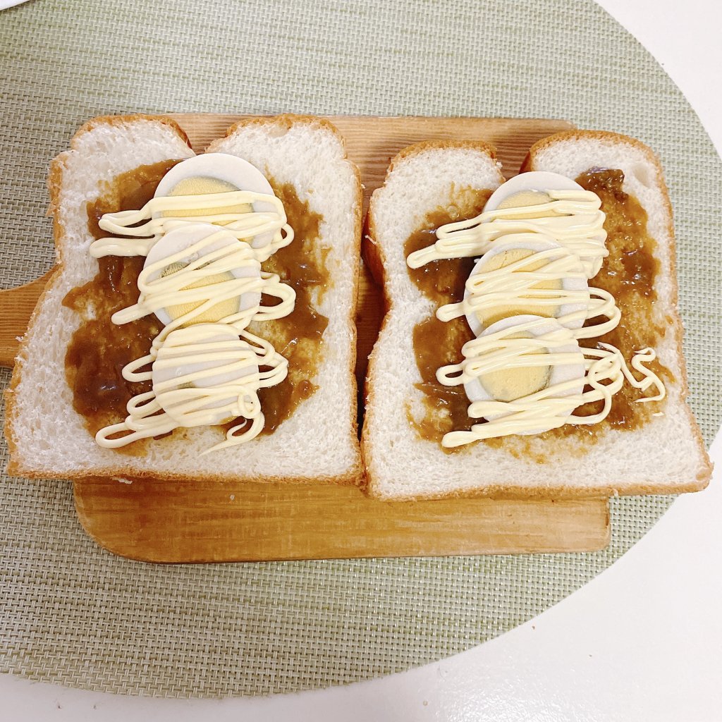 業務スーパーの絶品食パンと徳用ウインナーで日曜日の幸せモーニング