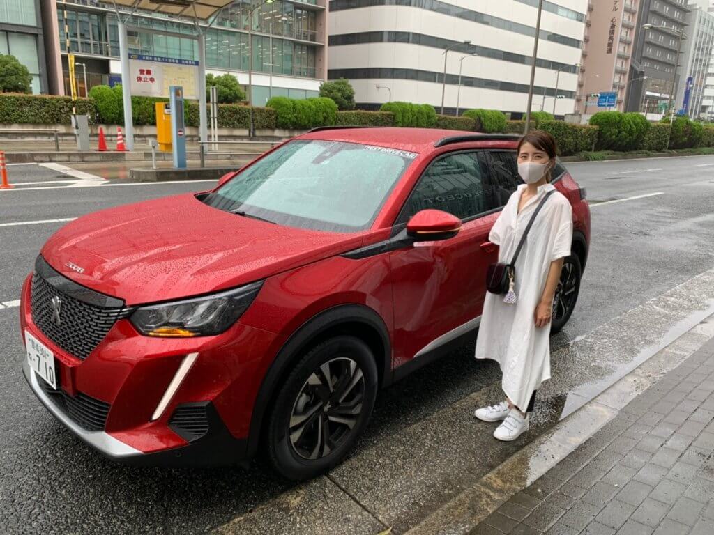 今季フルモデルチェンジ New Suv プジョー08を大阪で試乗 私の街のプジョーで見つけた ちょうどいい車 Lee