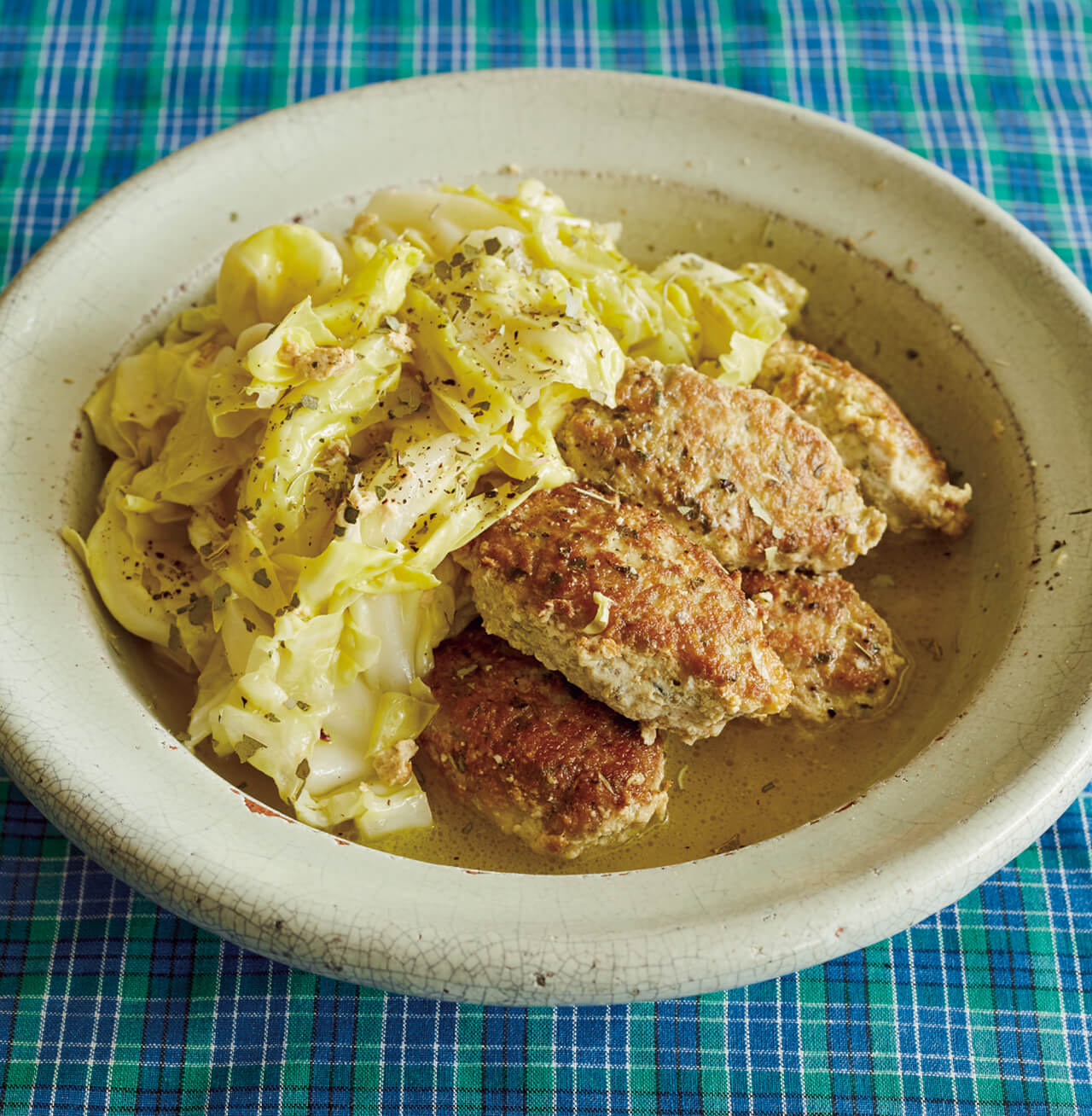 「豚ひき肉とキャベツのサワー煮」レシピ／ワタナベマキさん