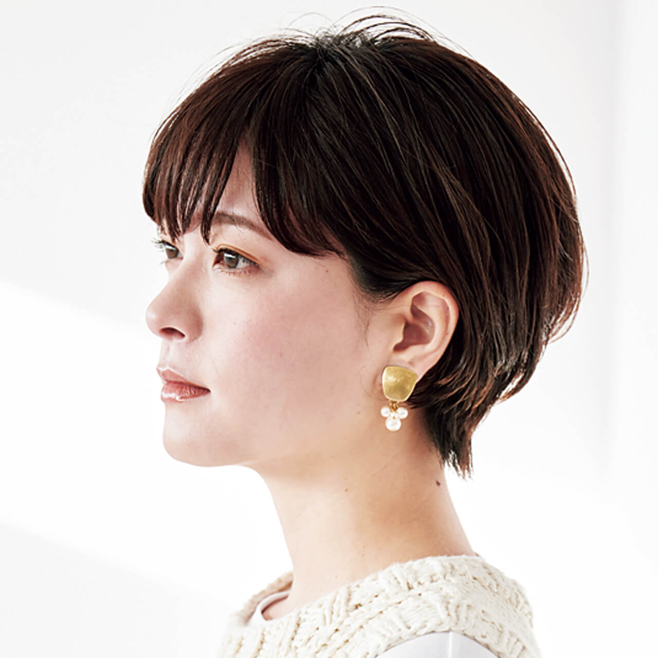 長めのタイト×ショート Side