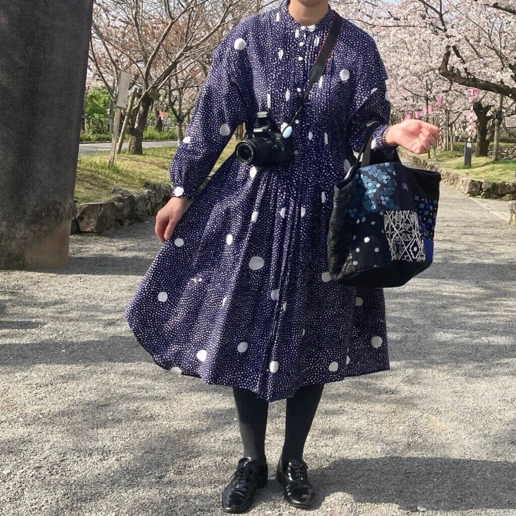 小学校入学記念に桜の下で撮影時のコーデ♡ | LEE