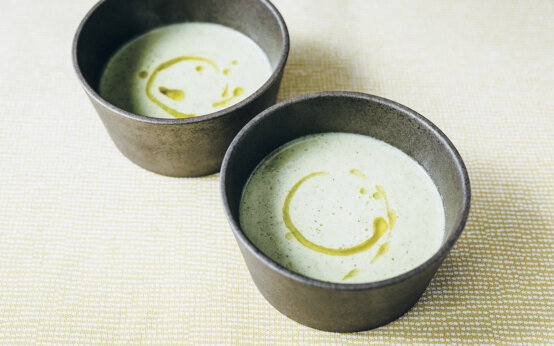 「丸ごとセロリのポタージュ」レシピ／川上ミホさん