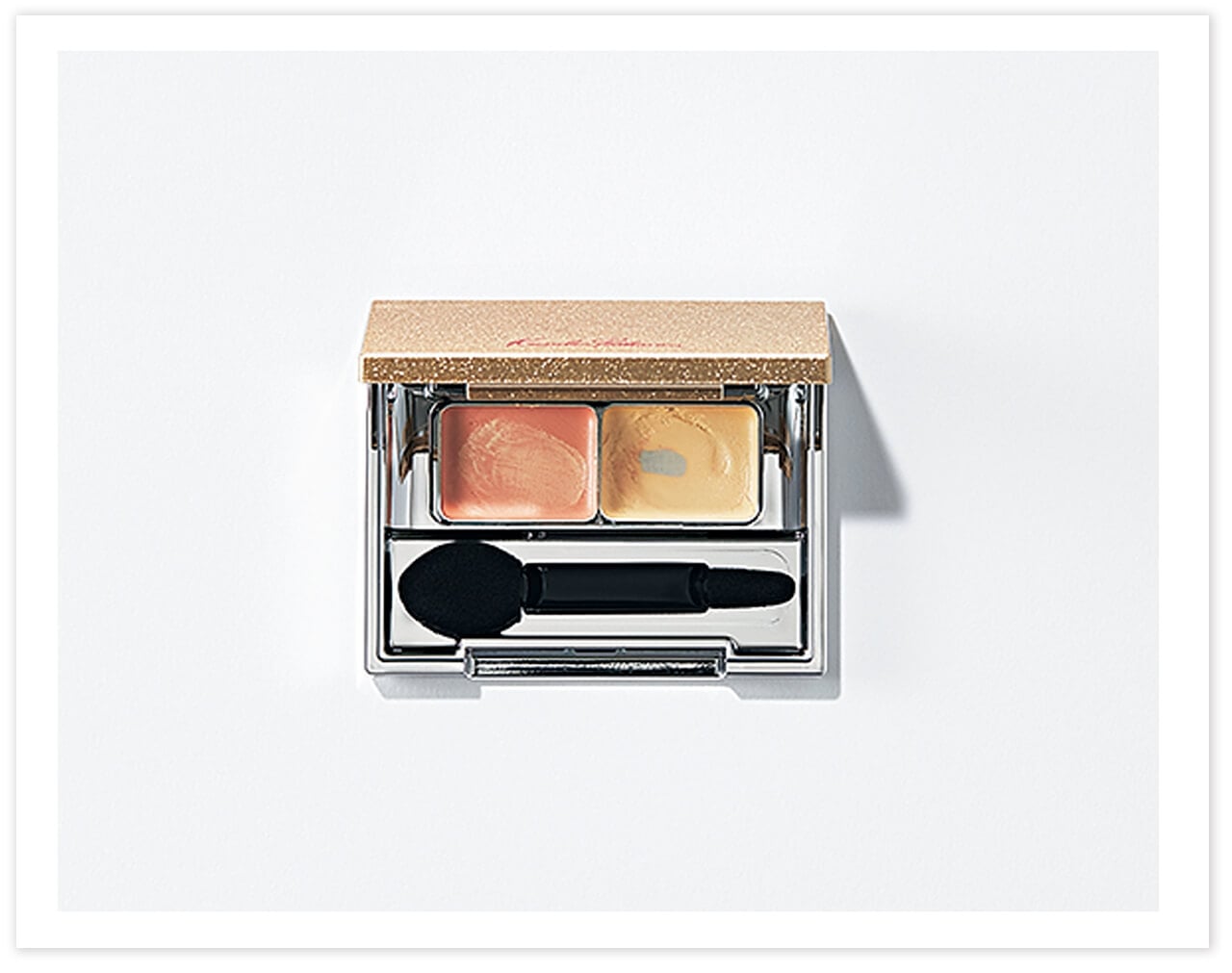 長年愛用中のケサランパサランのコンシーラーパレット