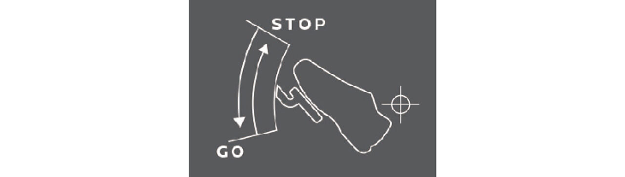 アクセルペダルの操作だけで速度をコントロールできるため、ペダルの踏み変え回数が減り、運転時の疲労を軽減