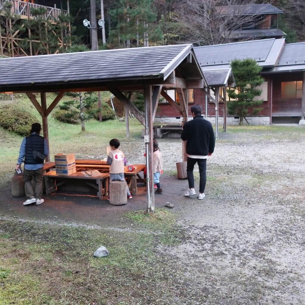 黒滝物語村　きららの森赤岩　コテージ　秋アウトドア　奈良