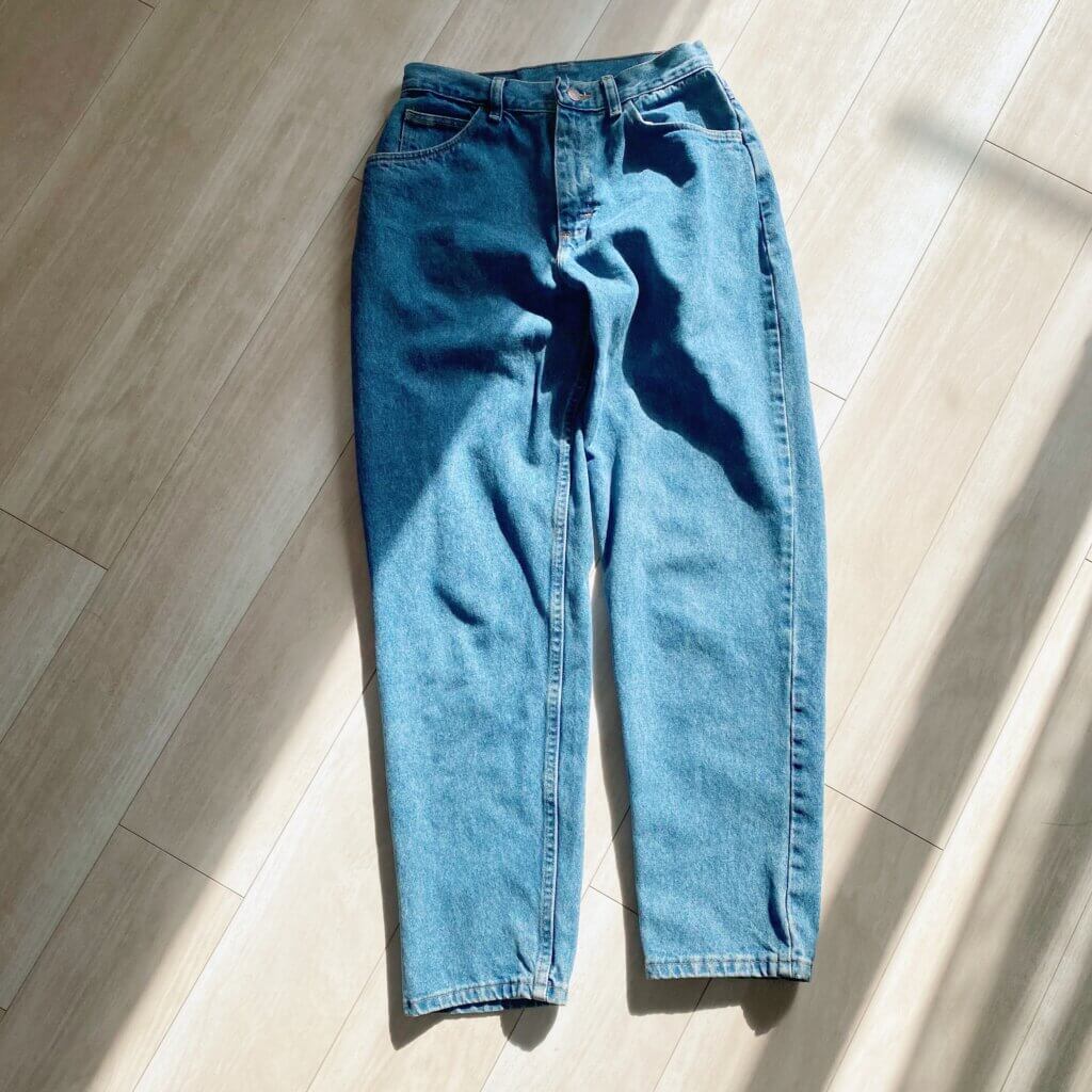下北沢で購入した古着のブルーデニム