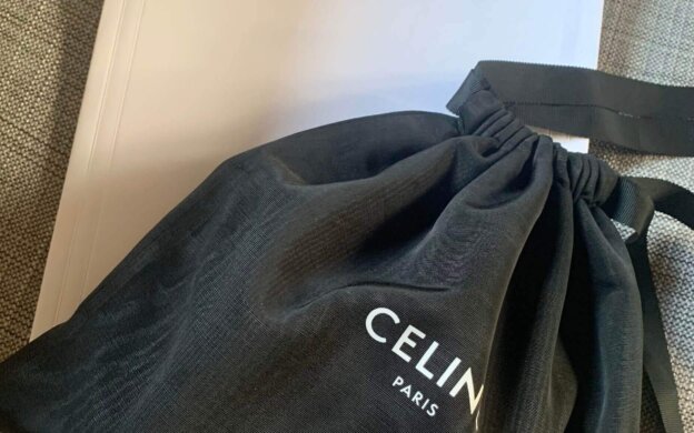 セリーヌ、VASIC…最近買ったお気に入りバッグを拝見！【おしゃれ上手2名のリアル購入品】