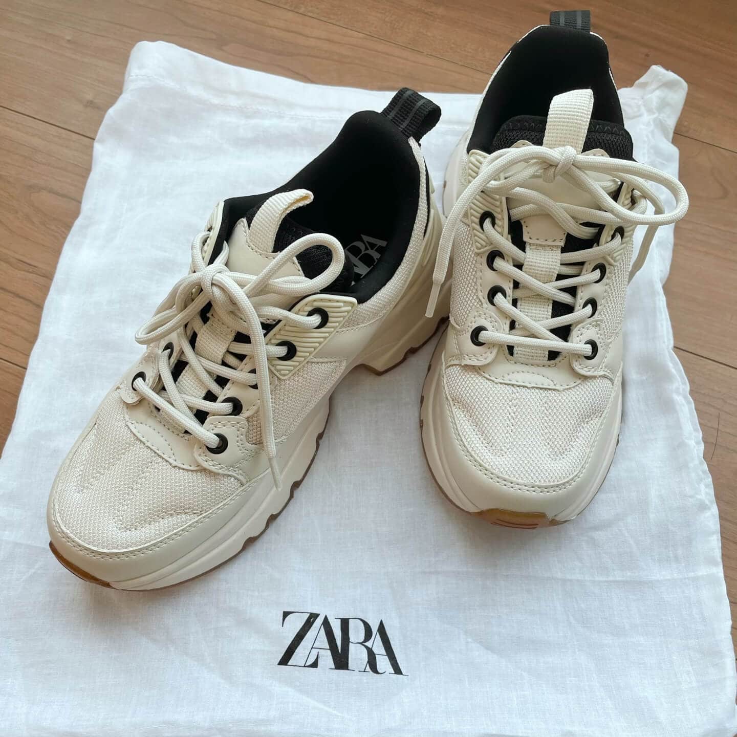 定番の中古商品 ZARA スニーカー