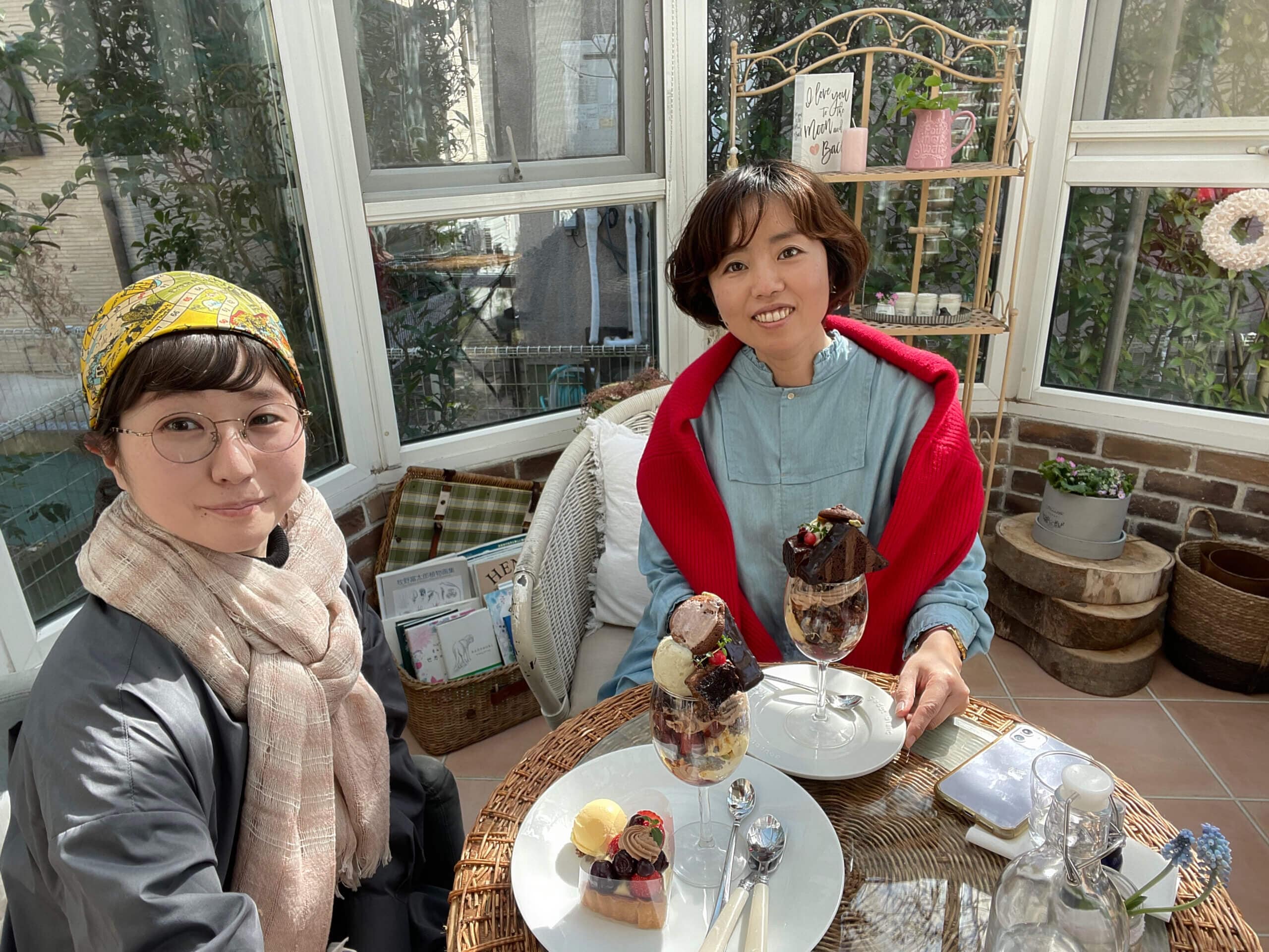 LEE100人隊　TB　かおりん　はな　CAFE NAVY　カフェネイビー　横浜市　おでかけ　おでかけ部　パフェ　パフェ活　チョコレートパフェ