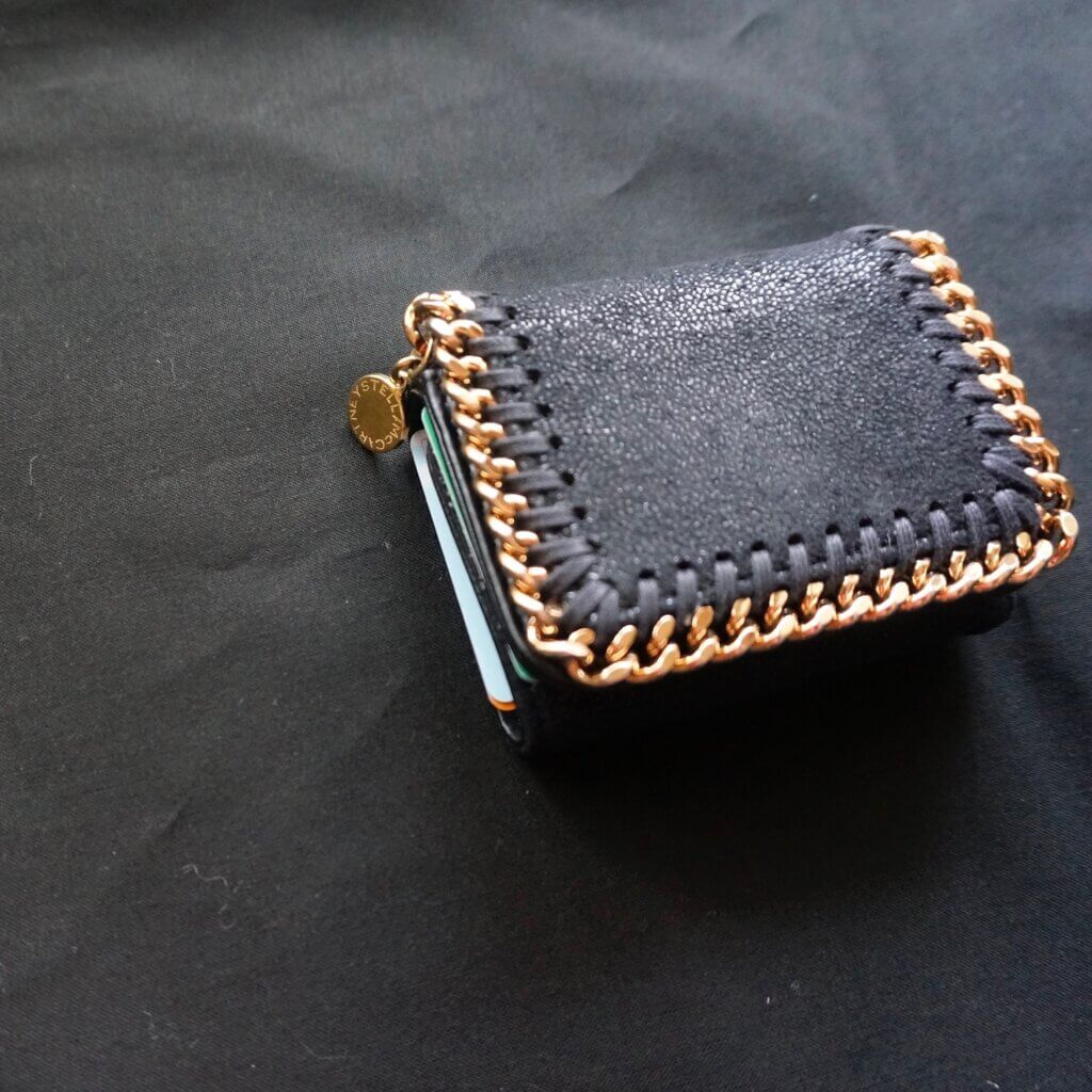 ミニバッグのためにミニ財布にチェンジ | LEE