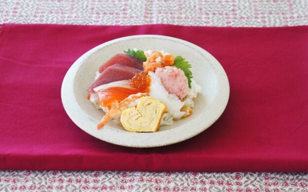 ひなまつり　ひな祭り　雛祭り　ちらし寿司　ちらしずし　海鮮ちらし