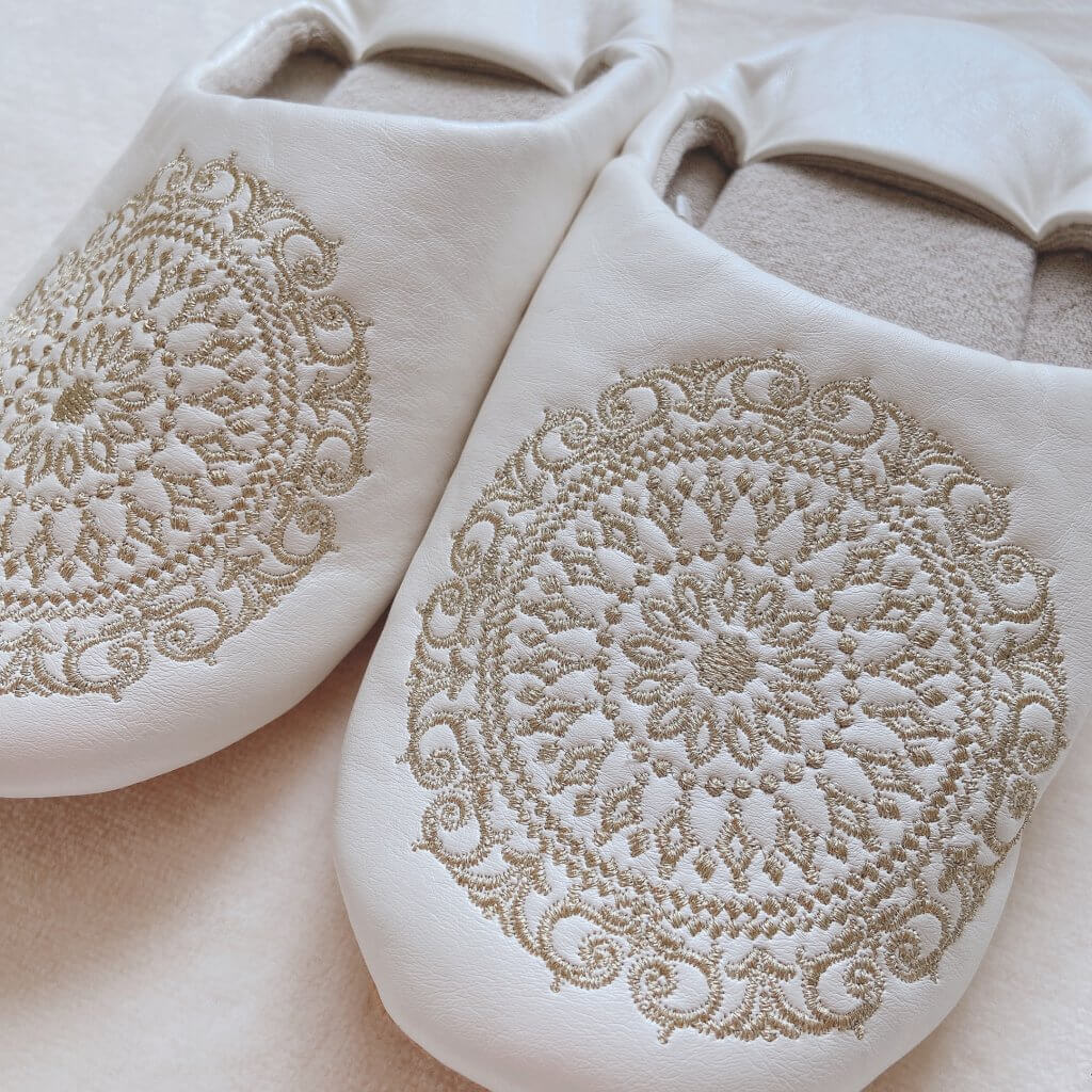 ニトリルームシューズ