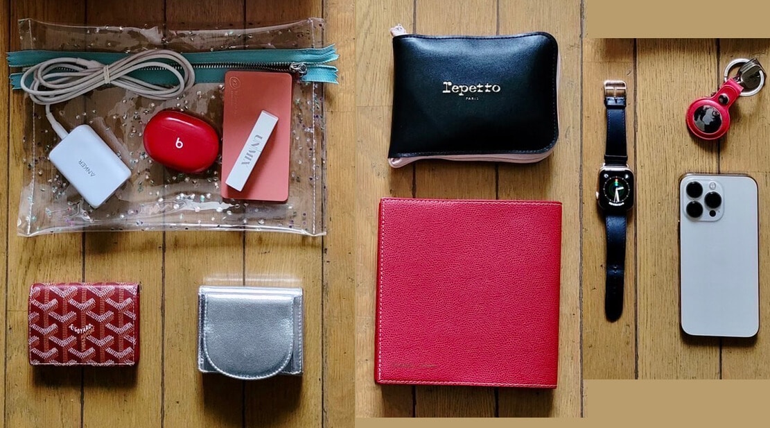 写真：Repettoのショッピングバッグ、時計お財布スマホなどバッグの中身