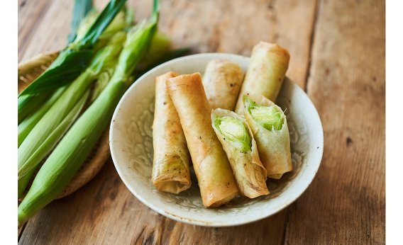 榎本美沙さん　ヤングコーンの春巻き
