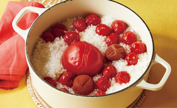 簡単で絶品！夏野菜大量消費にもぴったり「トマト丸ごとごはん」レシピ／堤 人美さん