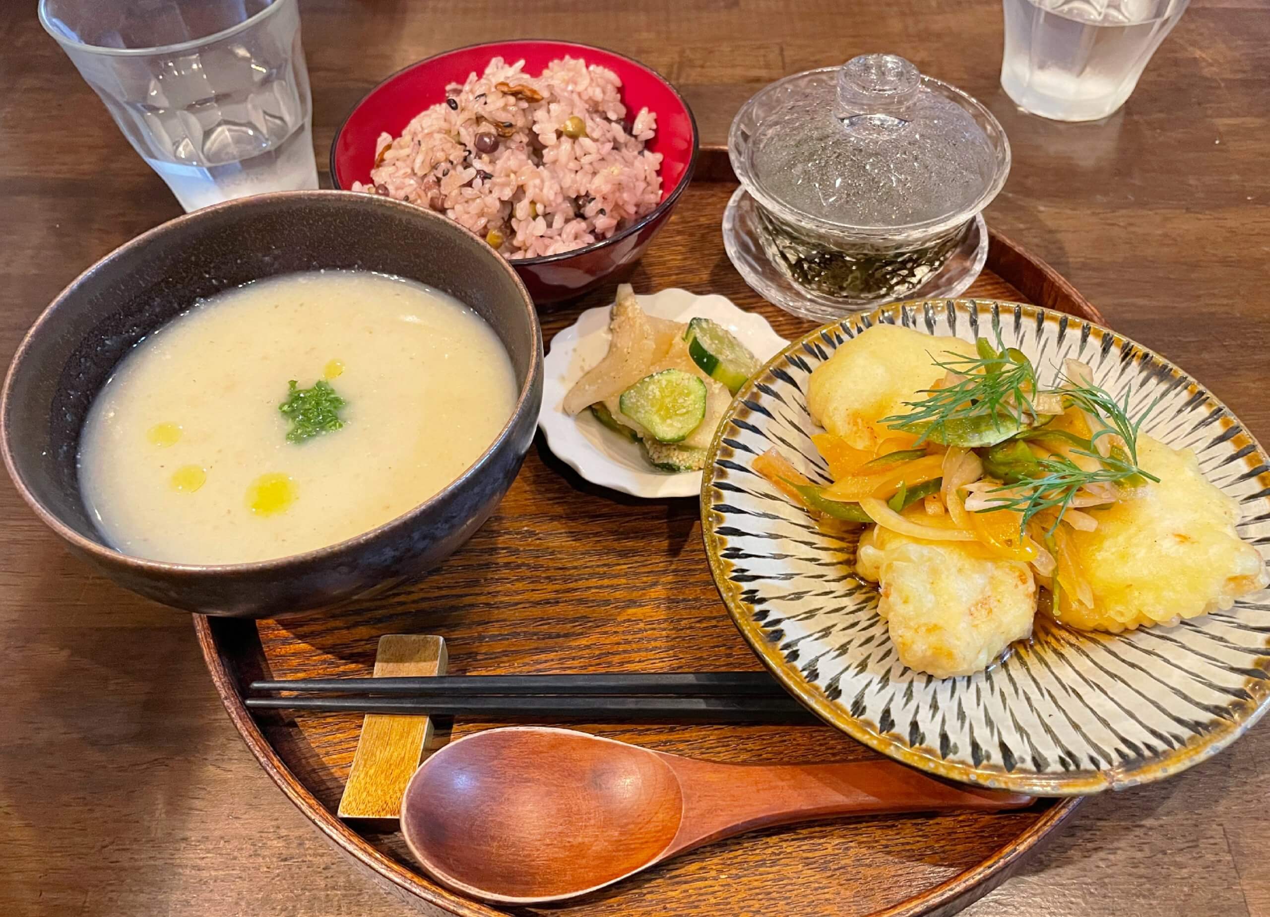 台湾カフェ　カフェヨディ　cufe yuddy JR摂津本山　神戸　兵庫県　LEE100人隊　TB　はな　おでかけ　おでかけ部