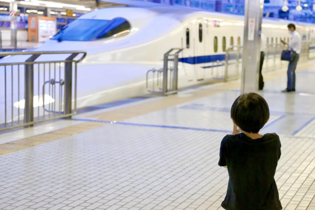 子ども　新幹線　旅行　箱根