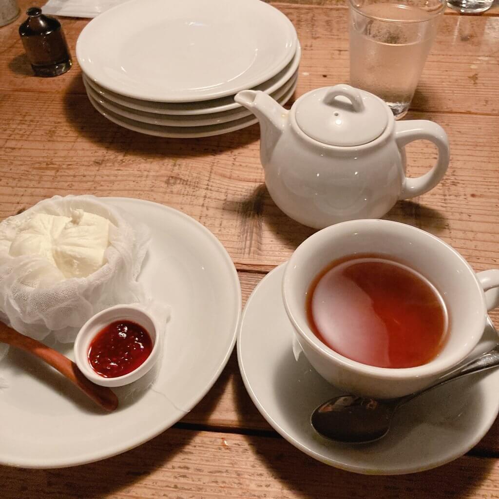 カフェ　紅茶　ケーキ　アンセム　元町カフェ　神戸カフェ