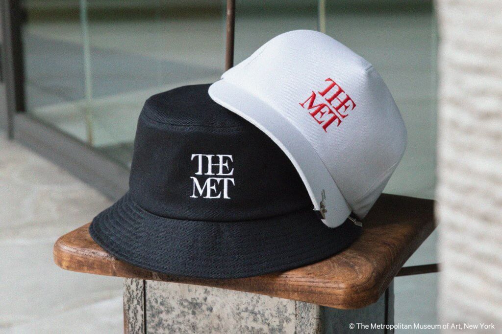 THE MET BUCKET HAT　¥8,250