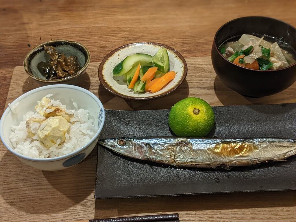 栗ご飯と秋刀魚