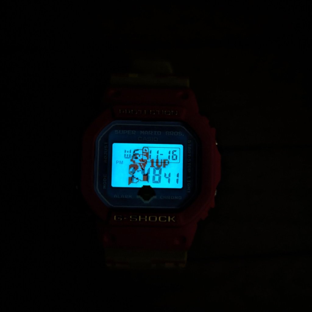 カシオG-SHOCK】スーパーマリオブラザーズとのコラボ時計。マリオが 