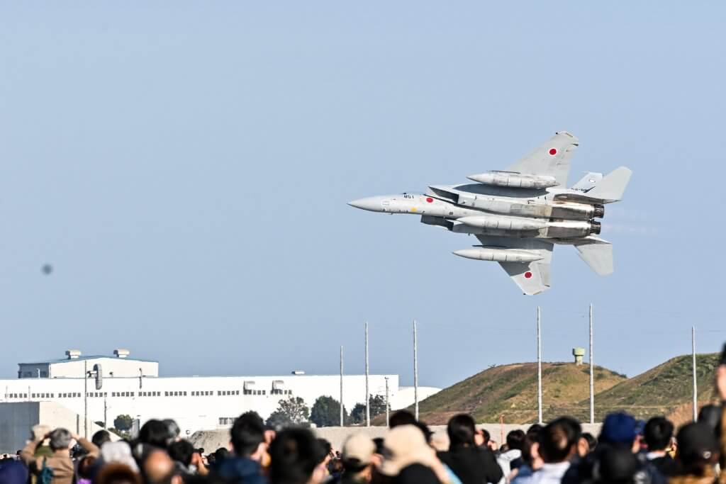 築城基地