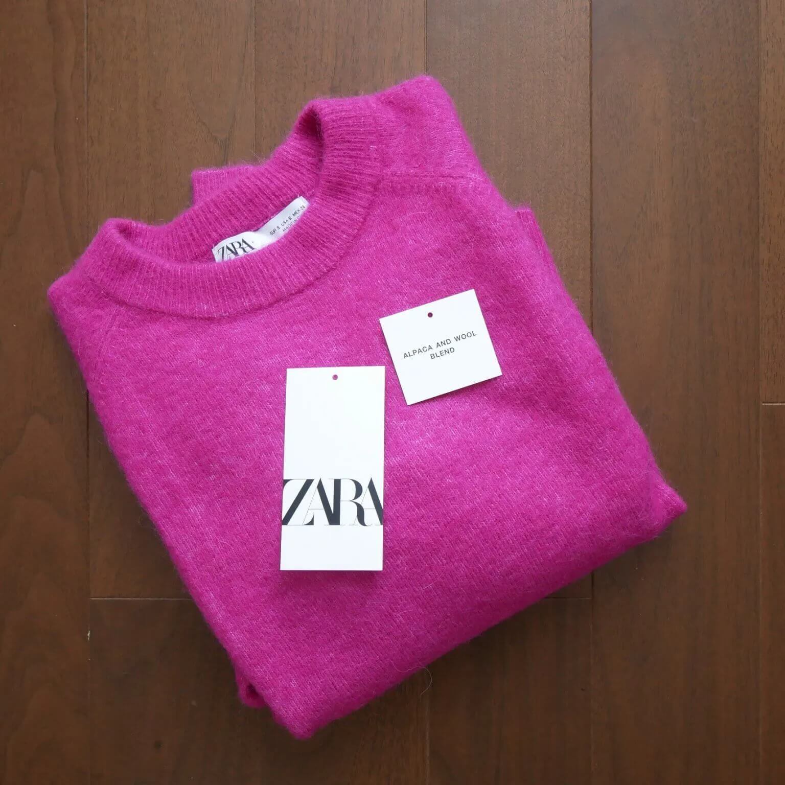 ZARAのシンセティックアルパカウールセーター