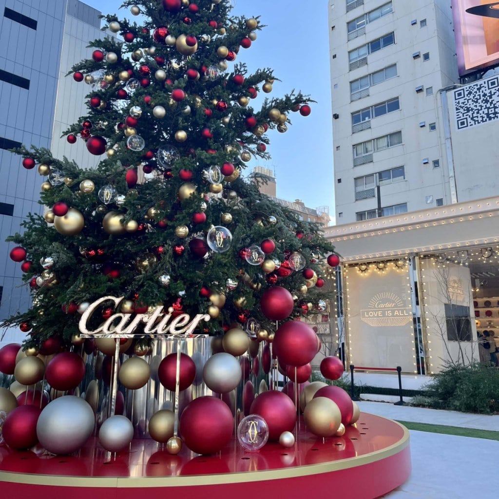 カルティエ　カルティエ座　クリスマスツリー　表参道