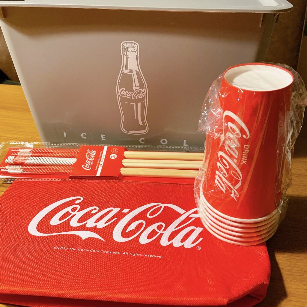 DAISO　コカ・コーラロゴ商品２