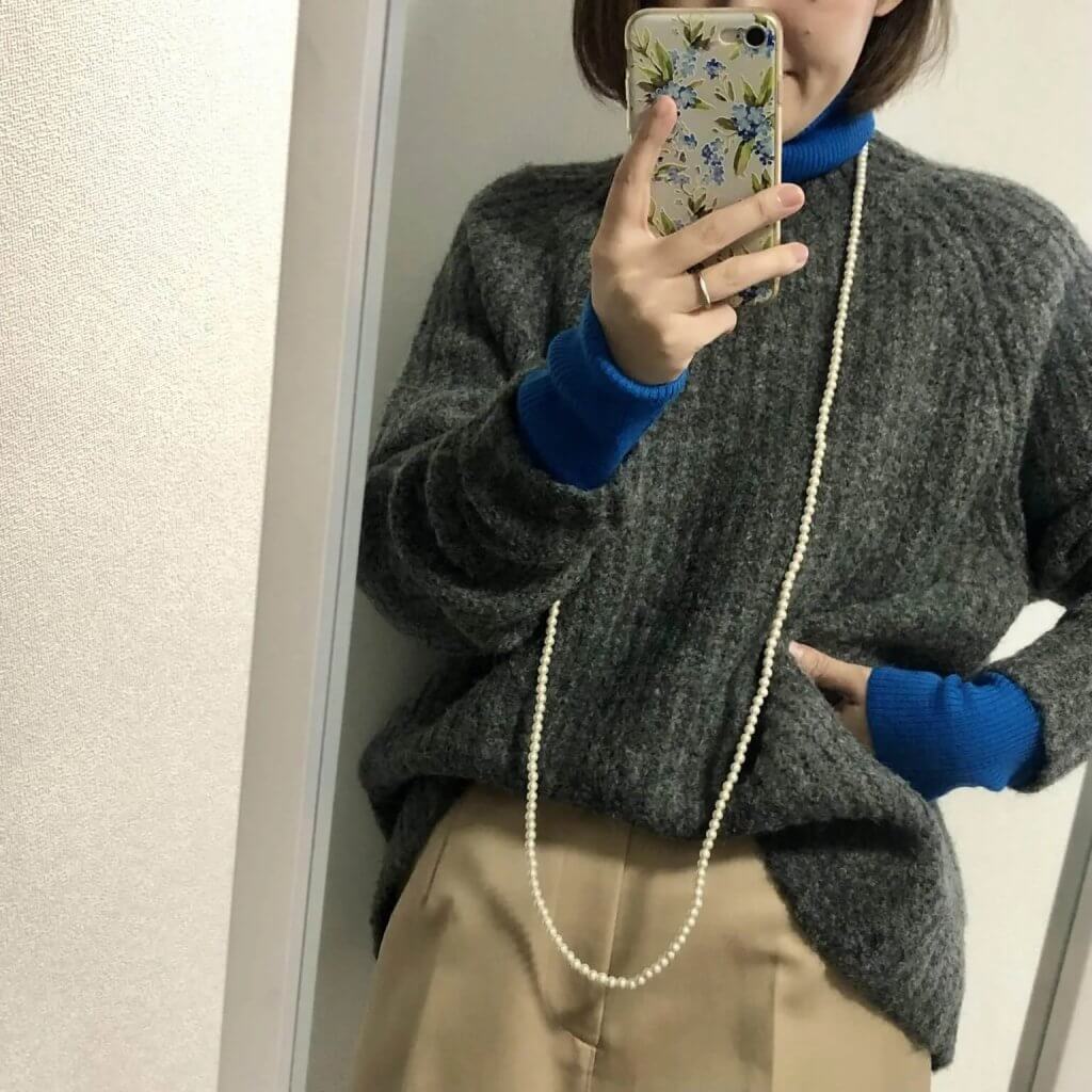 【ユニクロ年末祭戦利品コーデ！1】青タートル×モックネックセーター