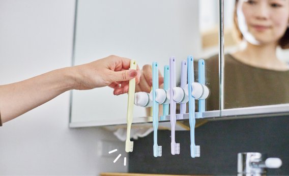 【OUR HOME Emiさん】歯ブラシホルダーが清潔に保てる収納方法