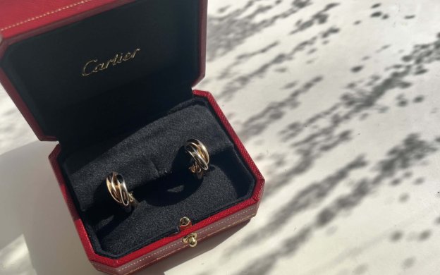 カルティエ　TRINITY EARRINGS トリニティ イヤリング　cartier 羽田空港　免税　