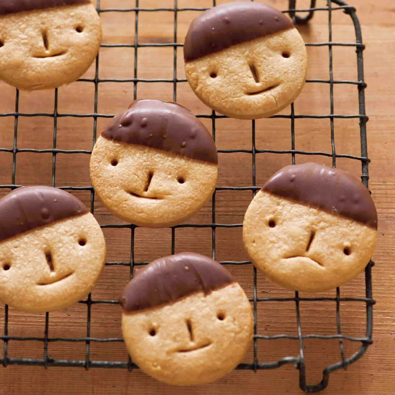 写真：「スマイルチョコクッキー」レシピ／なかしましほさん