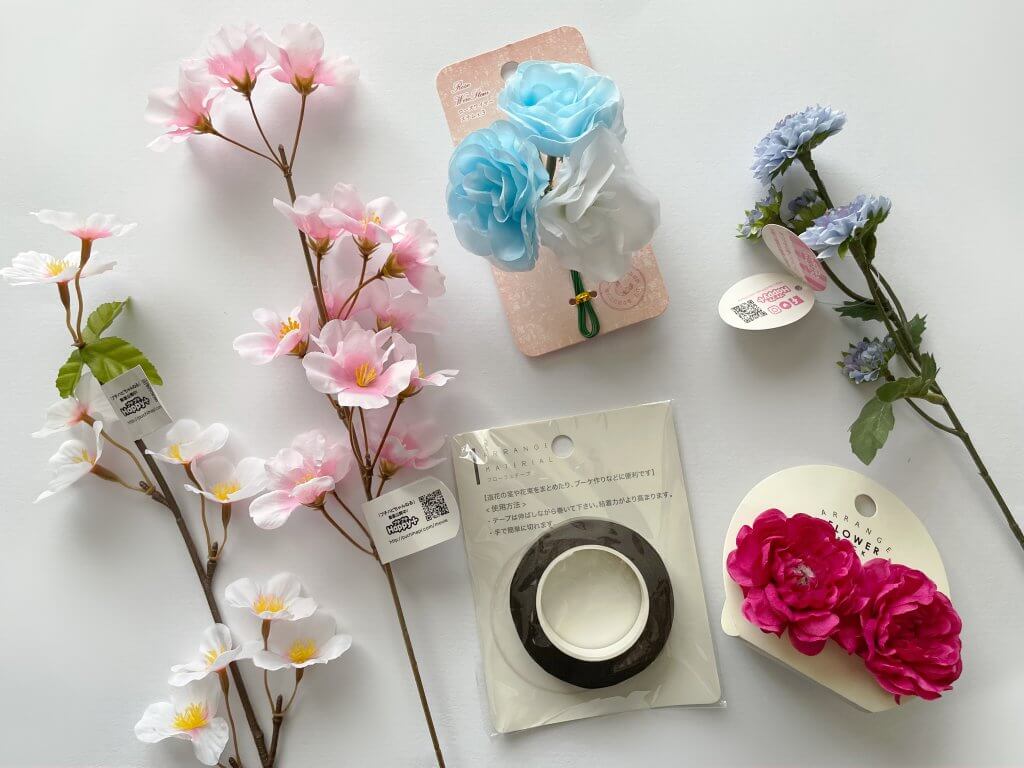 ダイソー・セリアの花材でコサージュを手作り | LEE