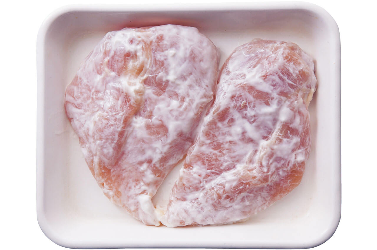 「基本の鶏むね肉のヨーグルト漬け」レシピ／ワタナベマキさん