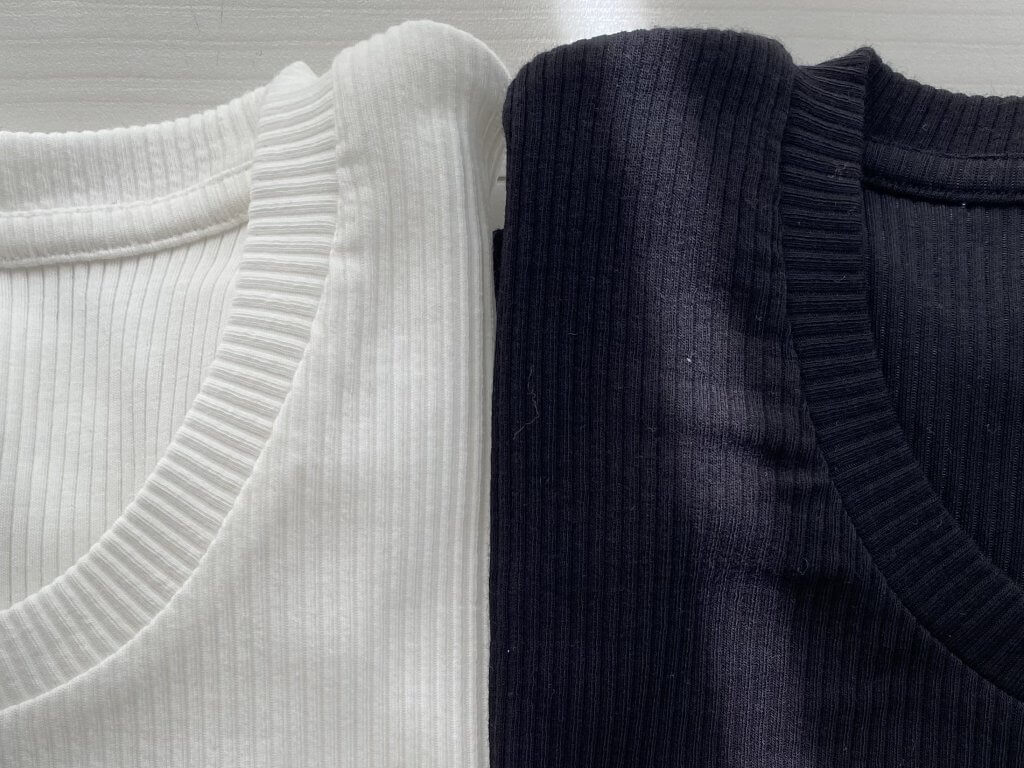 無印良品】リブ編みが程よい長袖Tシャツ | LEE