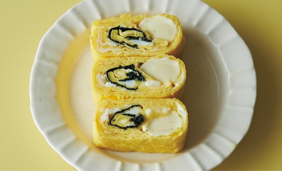 「ノリとさけるチーズの卵焼き」レシピ／ワタナベマキさん