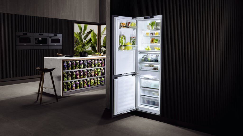 ミーレ　ビルトイン冷凍冷蔵庫　キッチンイメージ
