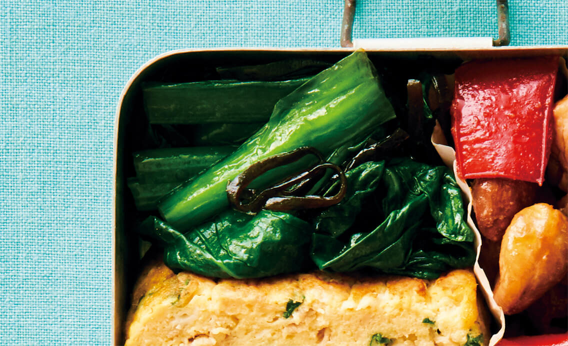 写真：小松菜と塩昆布の和え物