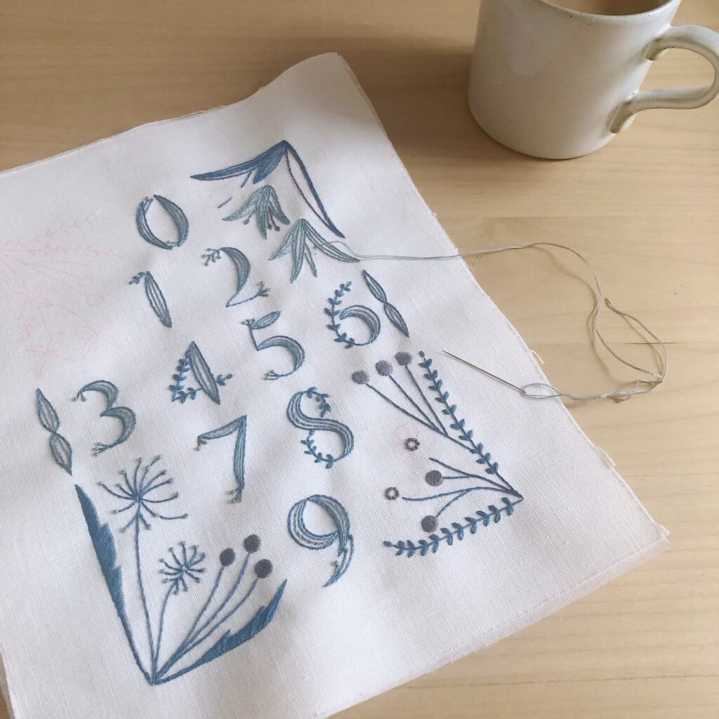 刺繍 マカベアリス 植物刺繍と12か月のおはなし